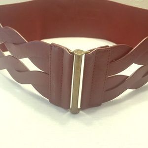 Bundle Me! Vegan Leather & Stretch Back Belt